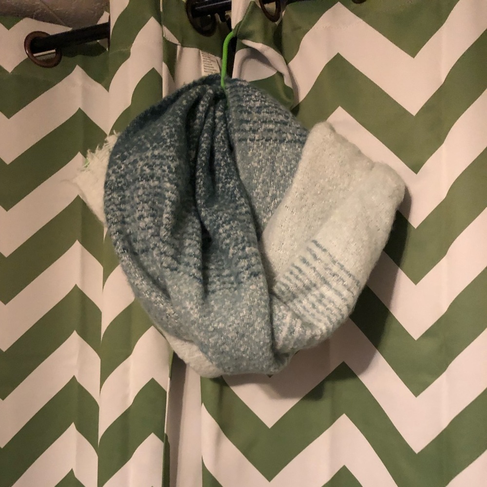 Wool alpaca scarf